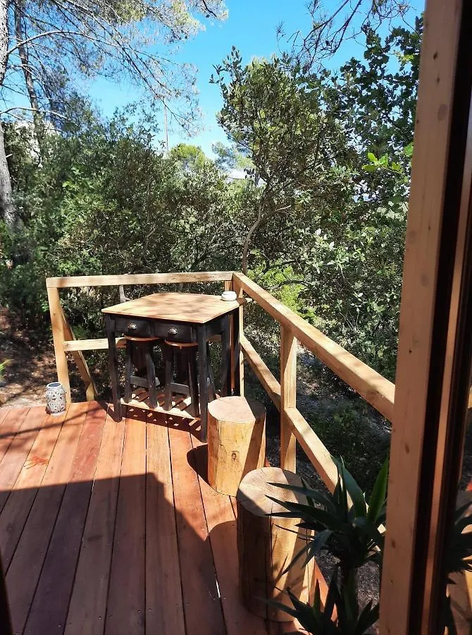 Maison d'hôtes Cabane dans les arbres La Kaz aux Cigales Cuers